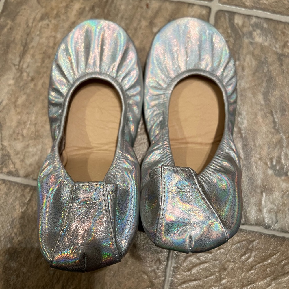 The StoreHouse Flats. Brand New. Size 8.